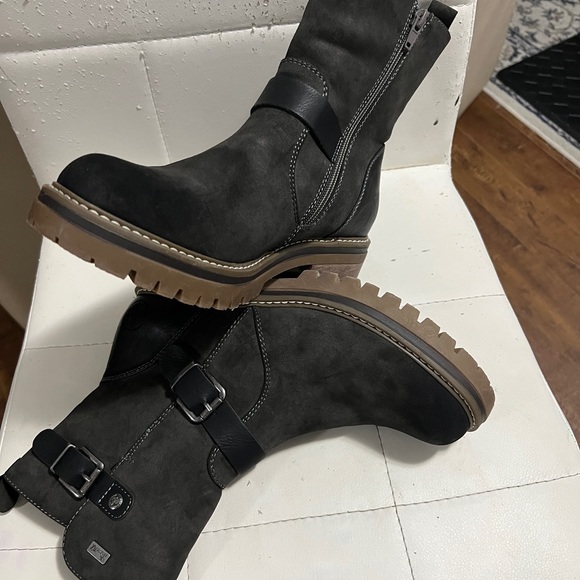 Rieker female winter boot, size 39, maroon brown in perfect condition - Picture 3 of 6